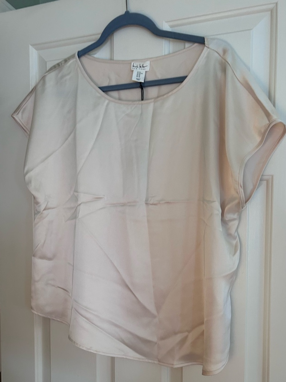 NWT Nicole Miller Cream Satin Short Sleeve Blouse XL